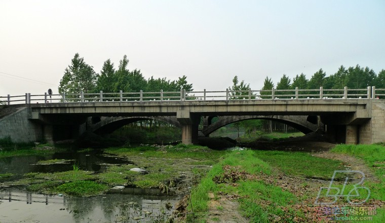 2012-5-5-7 小泥河幸福桥+G104.JPG