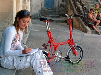 DiBlasi_Folding_bike_03.jpg