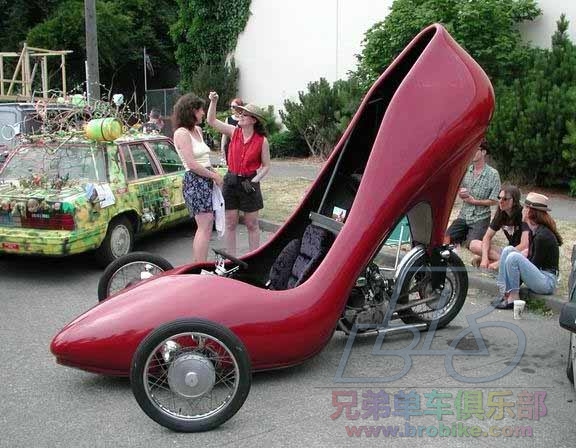 shoe_car_women_drivers.jpg