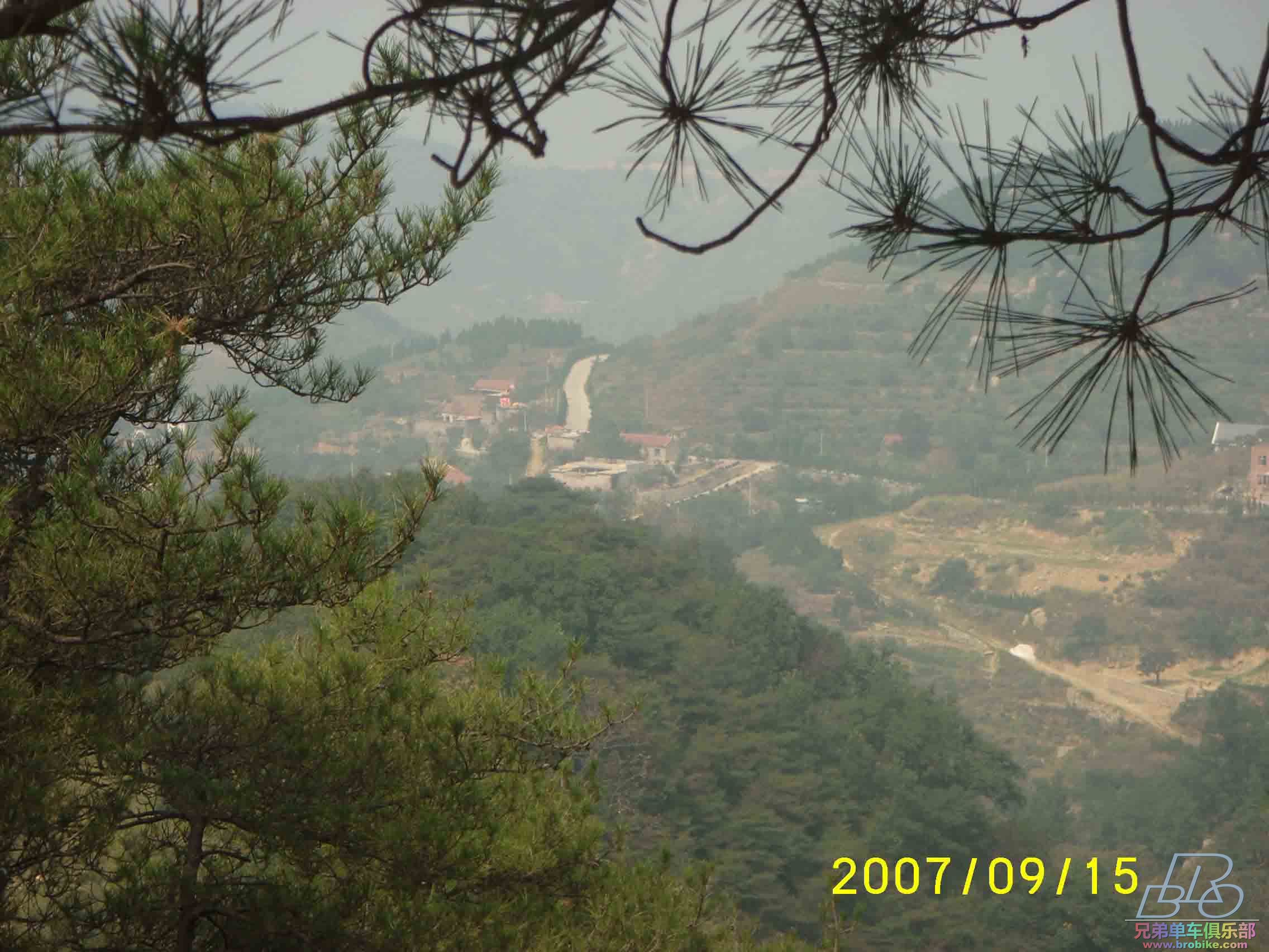 泰山后面的风景